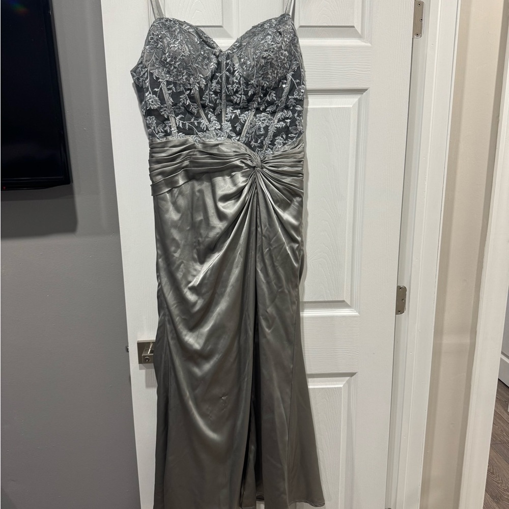 Elegant Gray Evening Gown